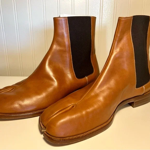 Maison Martin Margiela | Shoes | Maison Margiela Tabi Boots  display picture 2